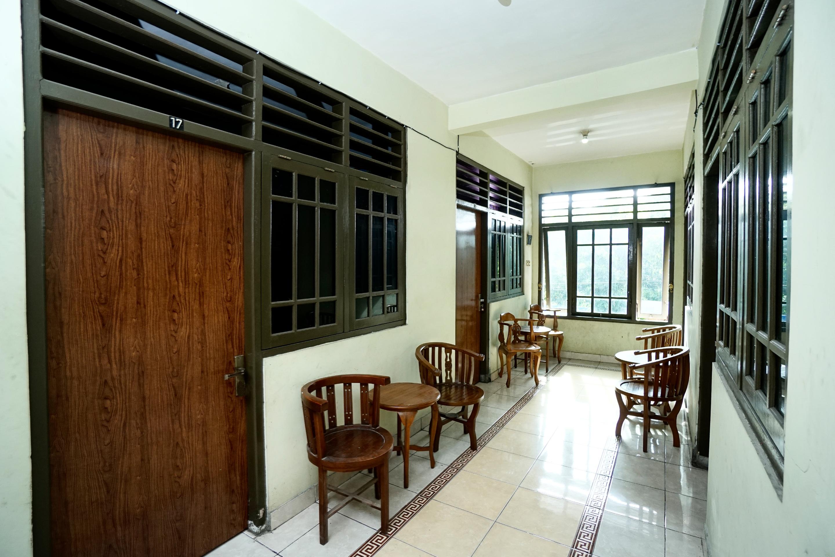 Hotel Pelangi Hs Ngabean Exterior photo