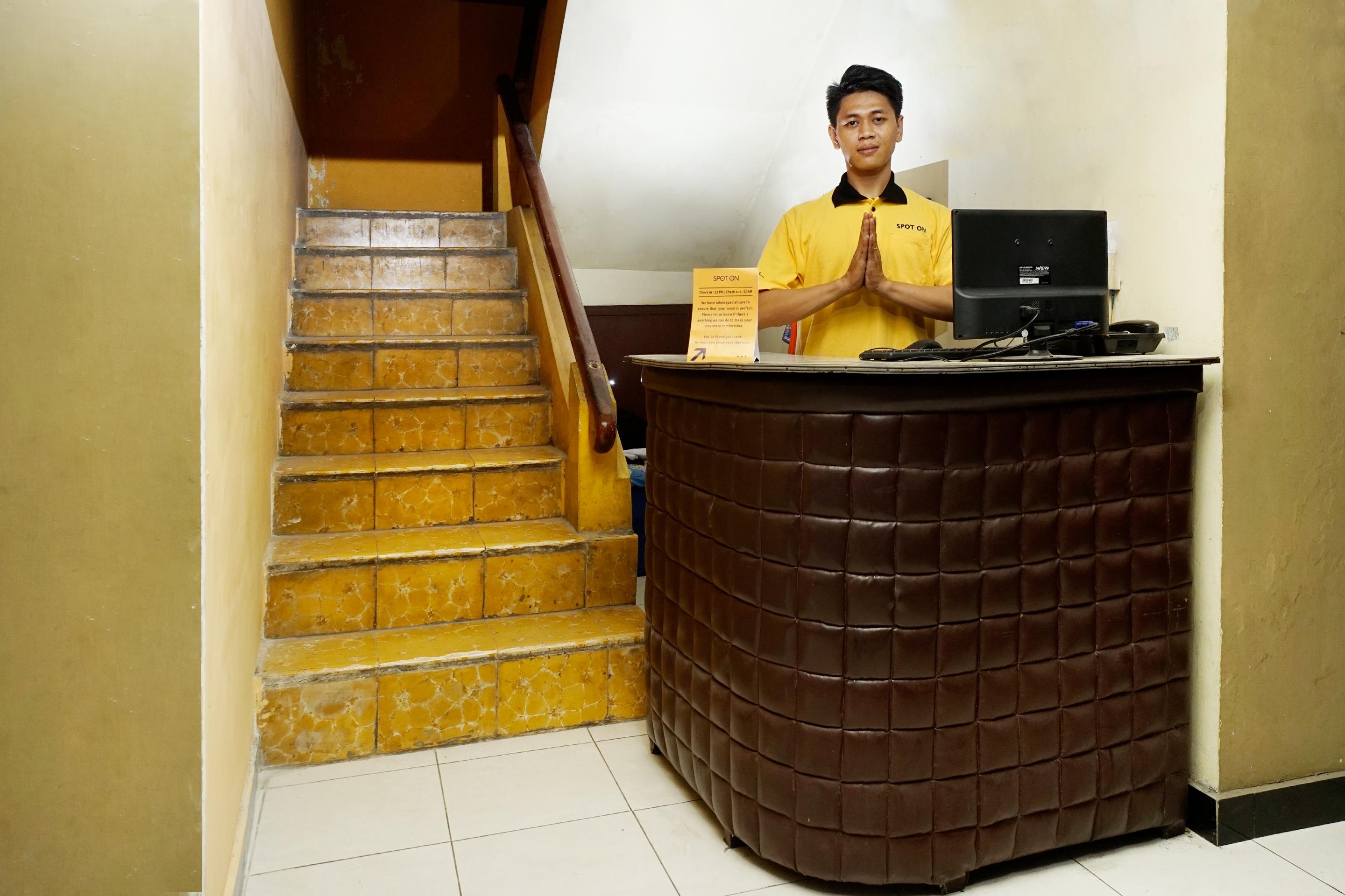 Hotel Pelangi Hs Ngabean Exterior photo