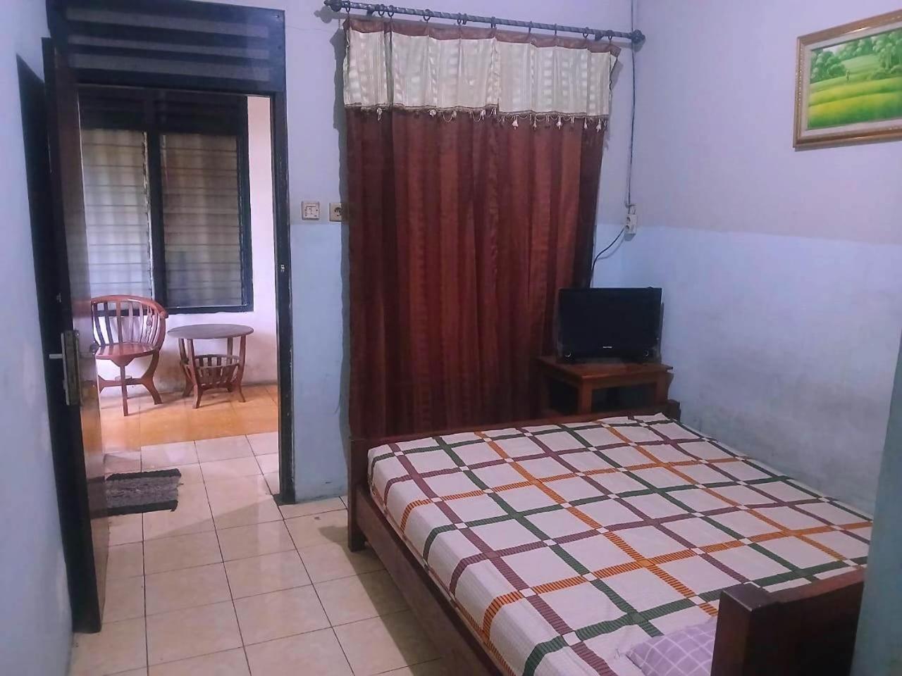 Hotel Pelangi Hs Ngabean Exterior photo